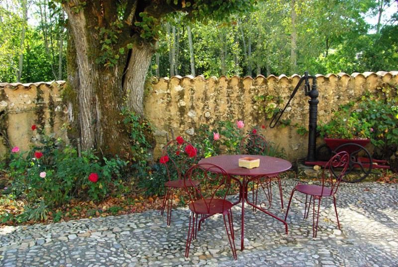 La Bastide Du Roy Hotel Villamblard Exterior photo